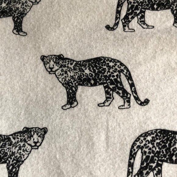 Nollie Leopard Tee - Picture 4 of 4